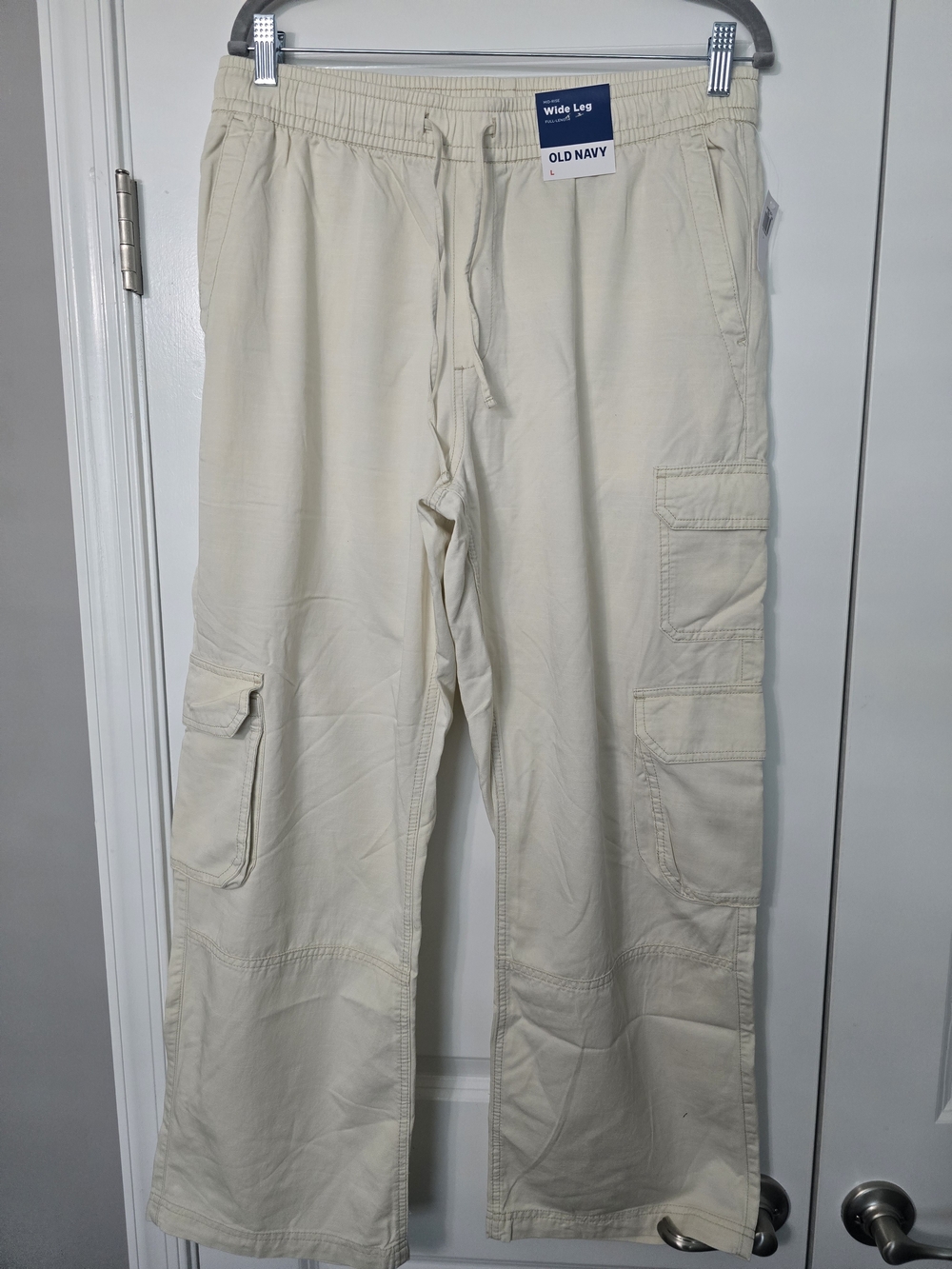 Old Navy Women's Wide-Leg Cargo Pants - Cream/Tan